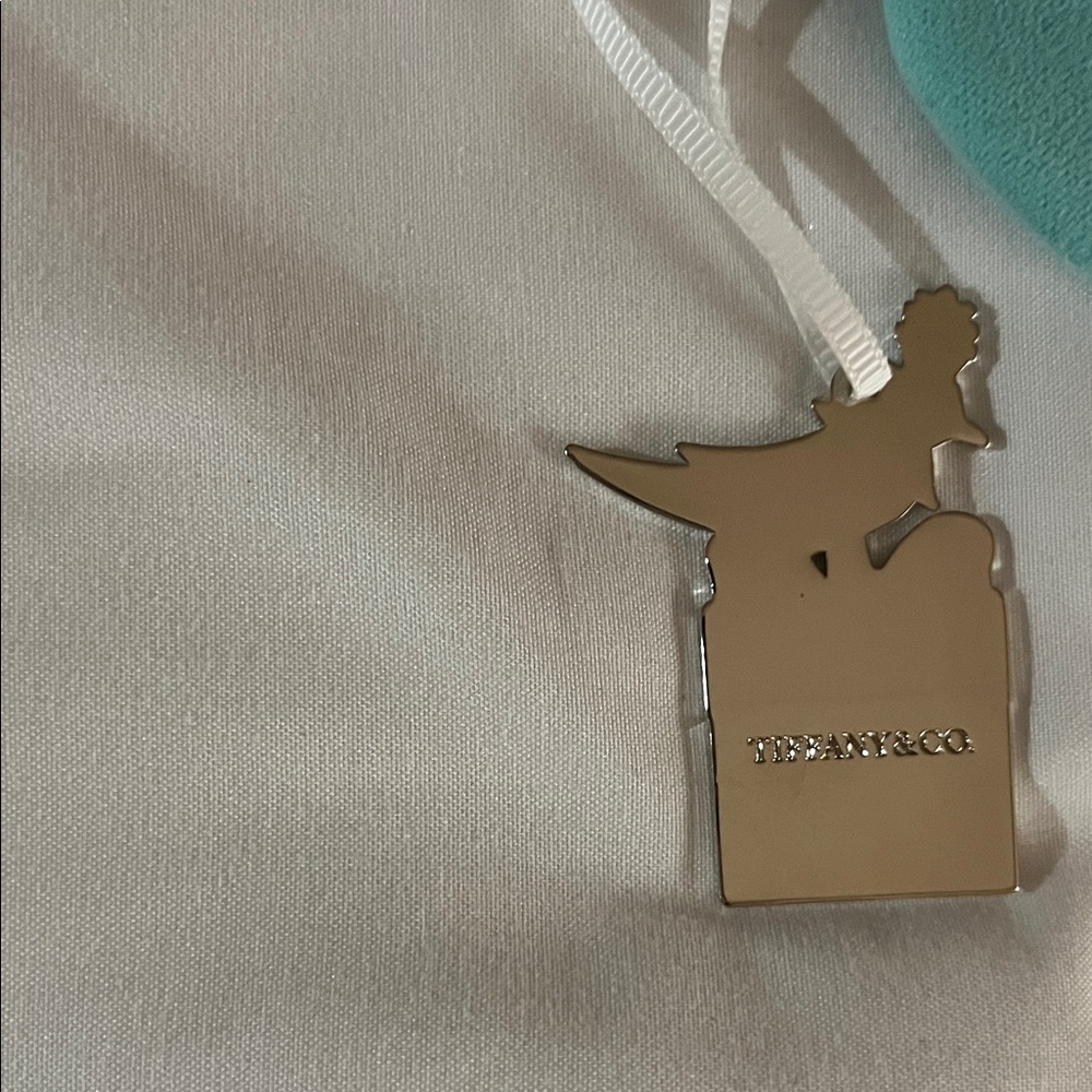 Tiffany & Co. Silver Gift Ornament with Blue Pouch - Picture 2 of 4